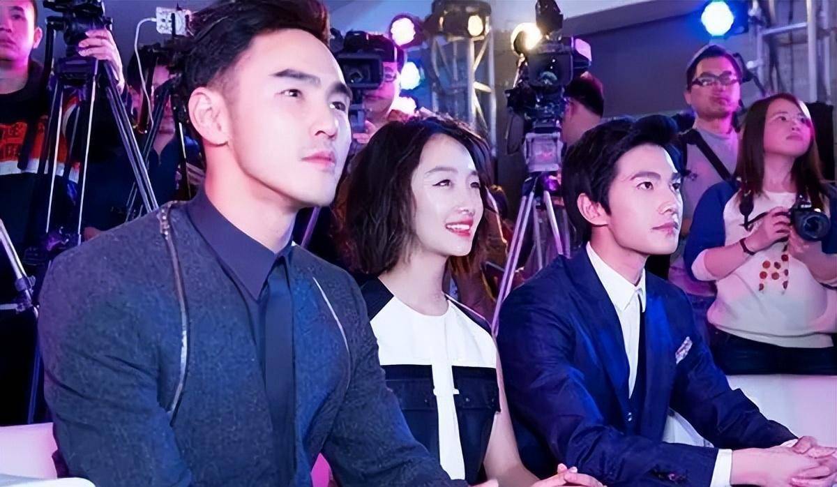 后来由于周冬雨的各种纠缠,阮经天与他的女朋友分手,双方的粉丝互踩.