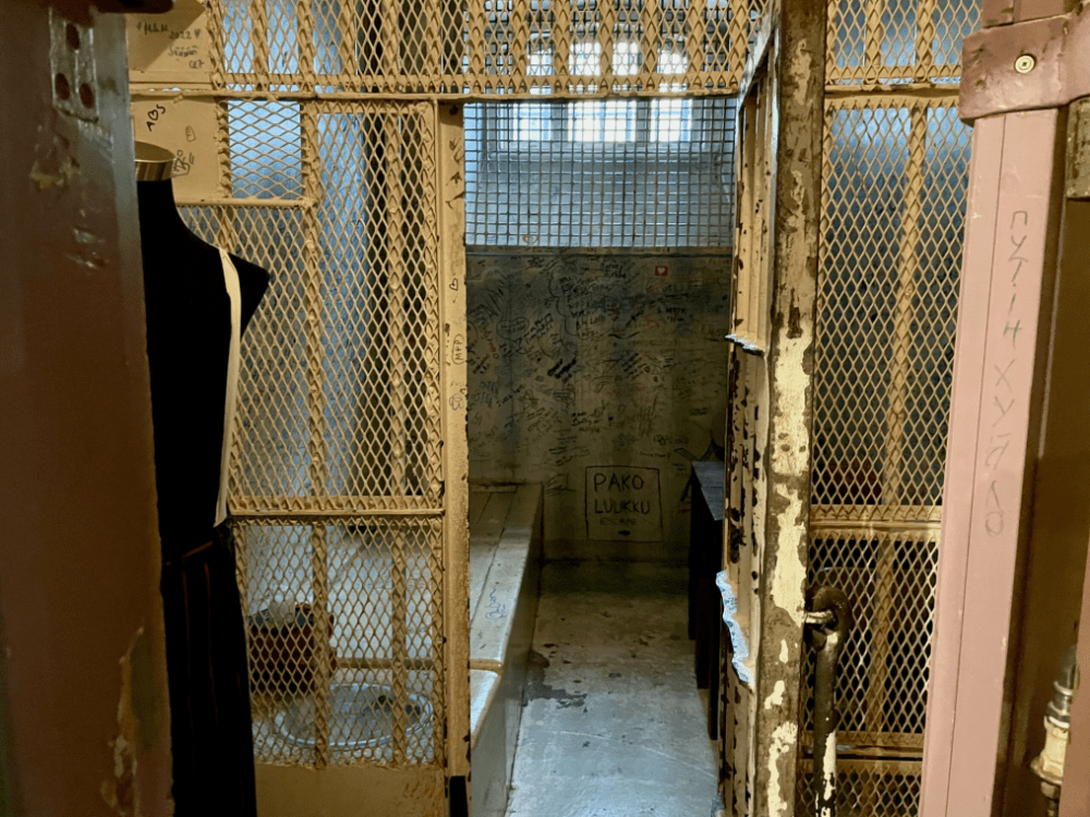 芬兰监狱变身网红酒店,关过总统,连囚犯也跑来重温过去?