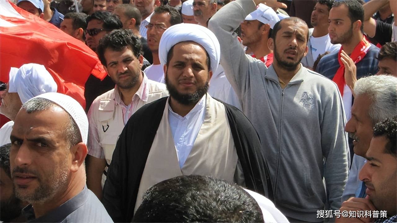 巴林是一个没有失业者,穷人和无家可归者的国家,他们提供慷慨福利而不