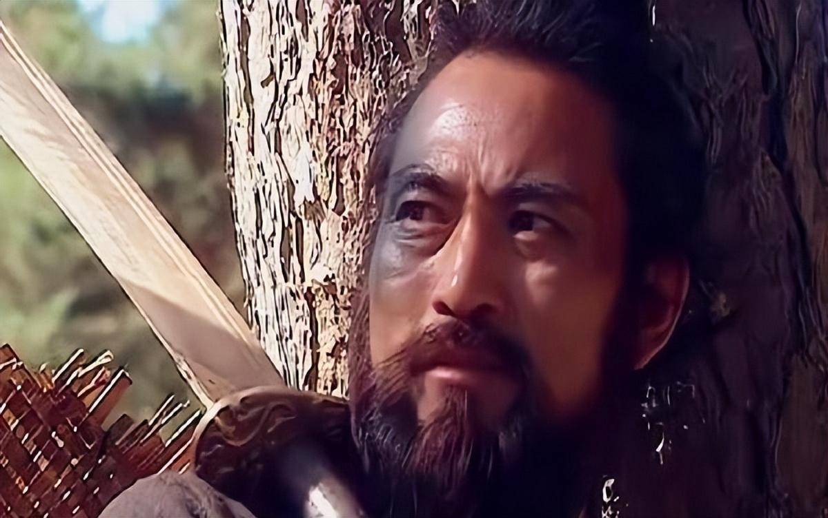 比杨志宝刀还厉害,斩将全是两段_武松_雪花镔铁戒刀_劈风刀