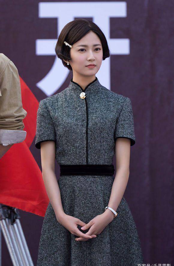 剧中_造型_祝绪丹