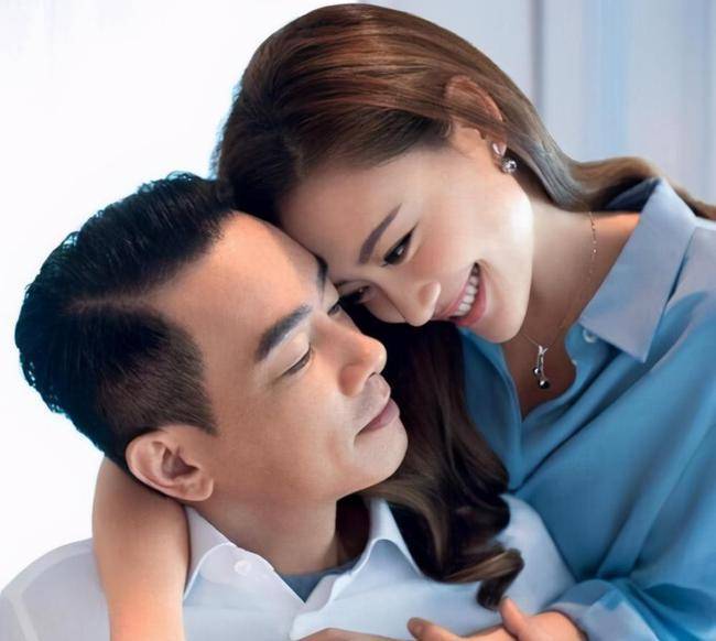 陈小春的不羁爱情,绯闻女友都是女神,情定应采儿将其宠成公主_小林