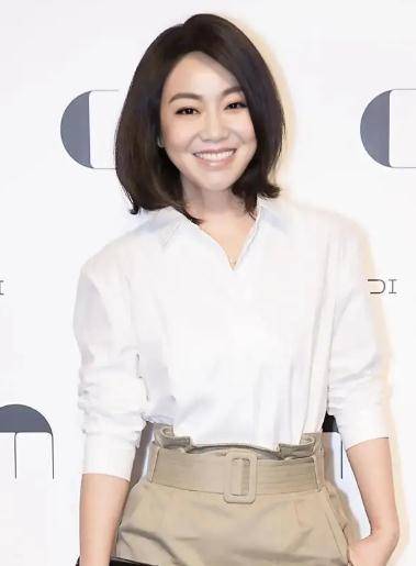 闫妮:分手时含泪告别公婆,做不成儿媳妇,就做亲女儿_邹伟_时候_老人