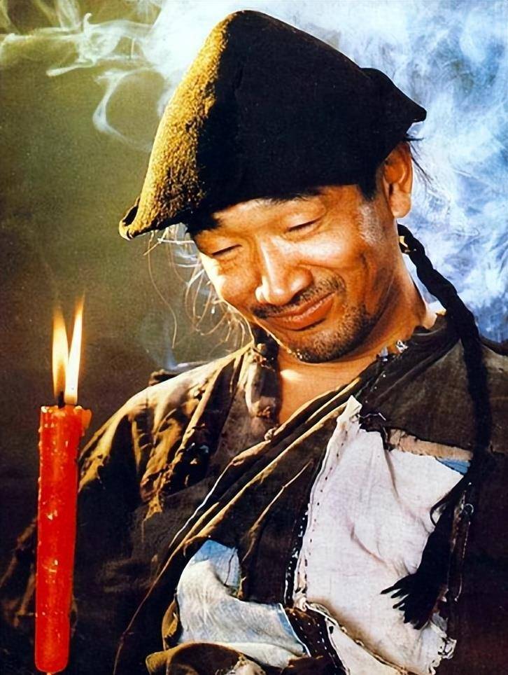 40年前的国宝级电影,如今看仍不过时,不愧是鲁迅笔下最经典形象