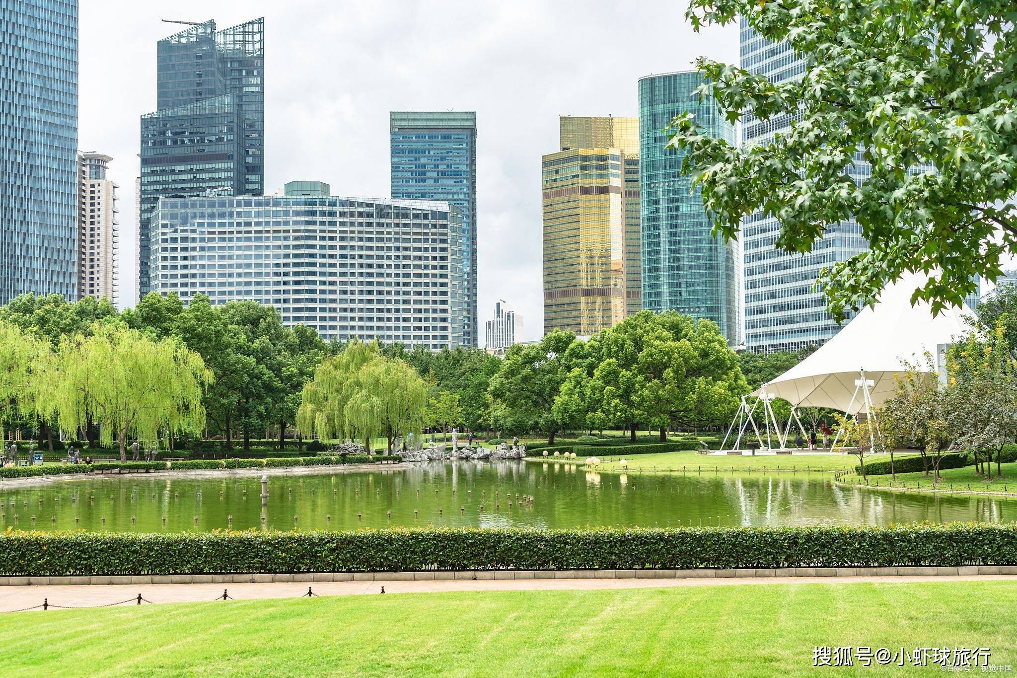 探索陆家嘴中心绿地:上海市浦东新区的绿洲_吴昌硕_景点_人工湖