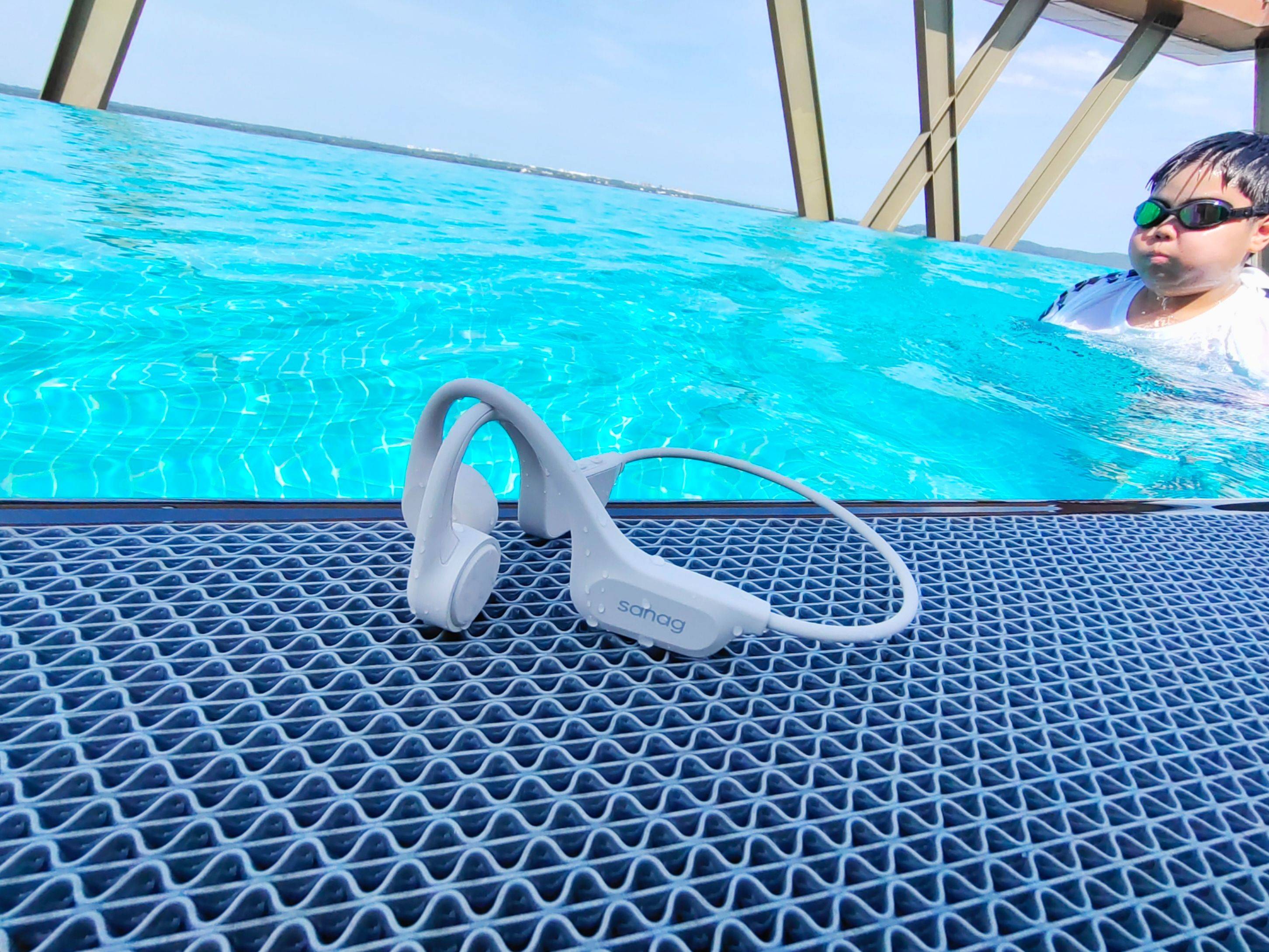 游泳必备sanag 塞那 B60S PRO骨传导耳机，亲身评测，“神兽”归笼前值得一试