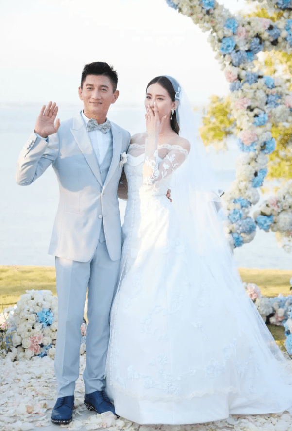 刘诗诗:我这辈子最正确的决定,就是为大17岁的丈夫吴奇隆生儿子_舞蹈