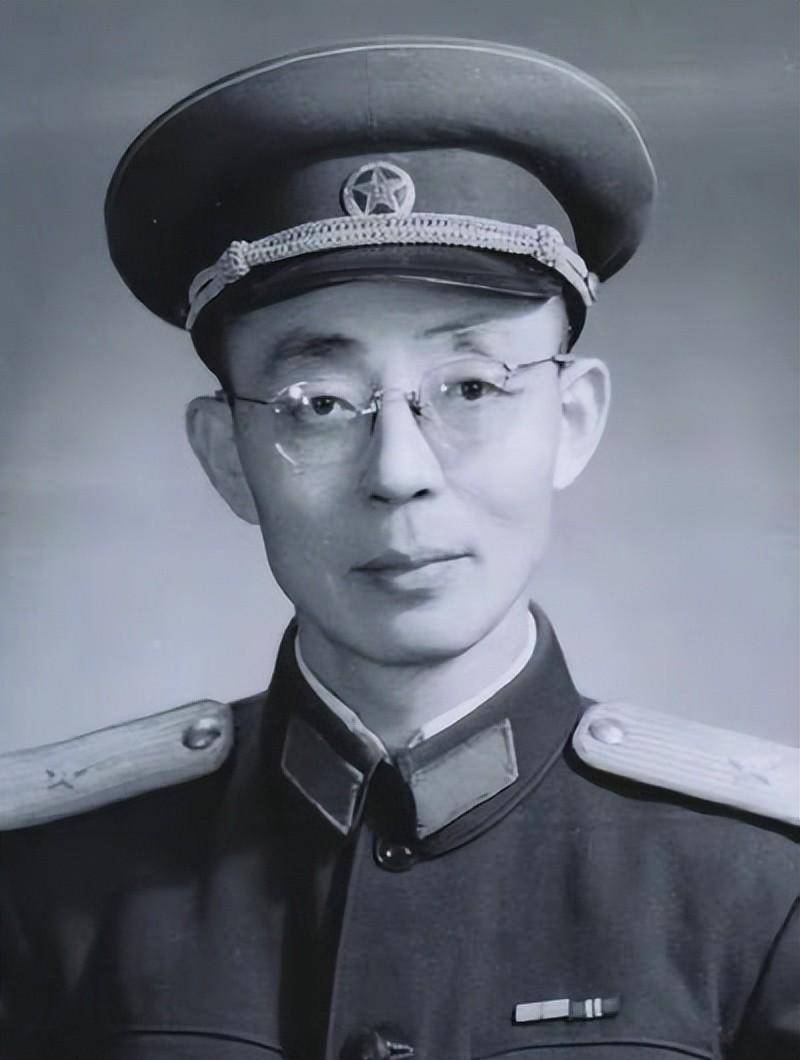 政委:王振乾,1914年生于辽宁沈阳,历任东北军抗日救亡先锋队2支队指导