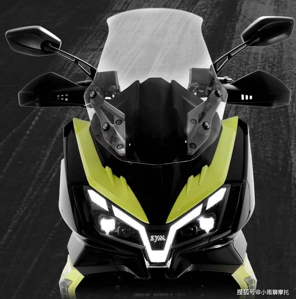 husky-adv-300-16l-31800