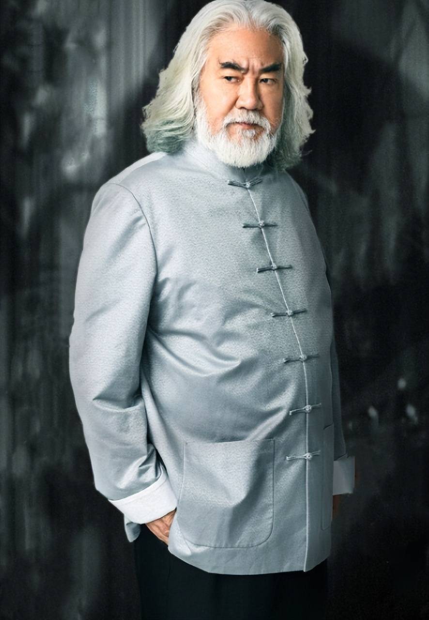 但他在和导演张绍林合作时,已经学到很多东西,对他未来的事业十分有