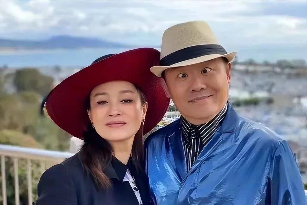 "消失"6年的周立波,吐槽老婆让自己恶心,他一步步走上不归路_张洁