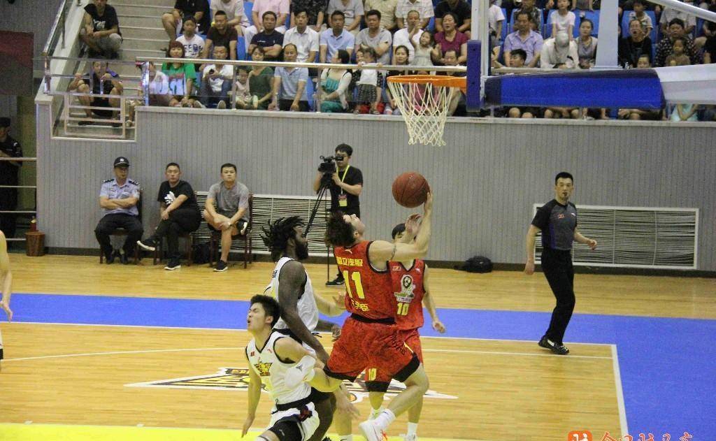 国家一级篮球运动员,职业队退役球员王勃臣的篮球之缘
