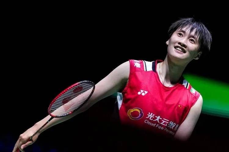 国羽一姐 陈雨菲:"雨菲大帝",即将迈进杭州亚运会赛场_比赛_羽毛球