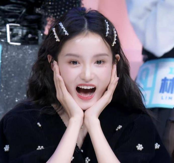 看清无滤镜下的模样,杜俊华该后悔了!_节目_青春_热度