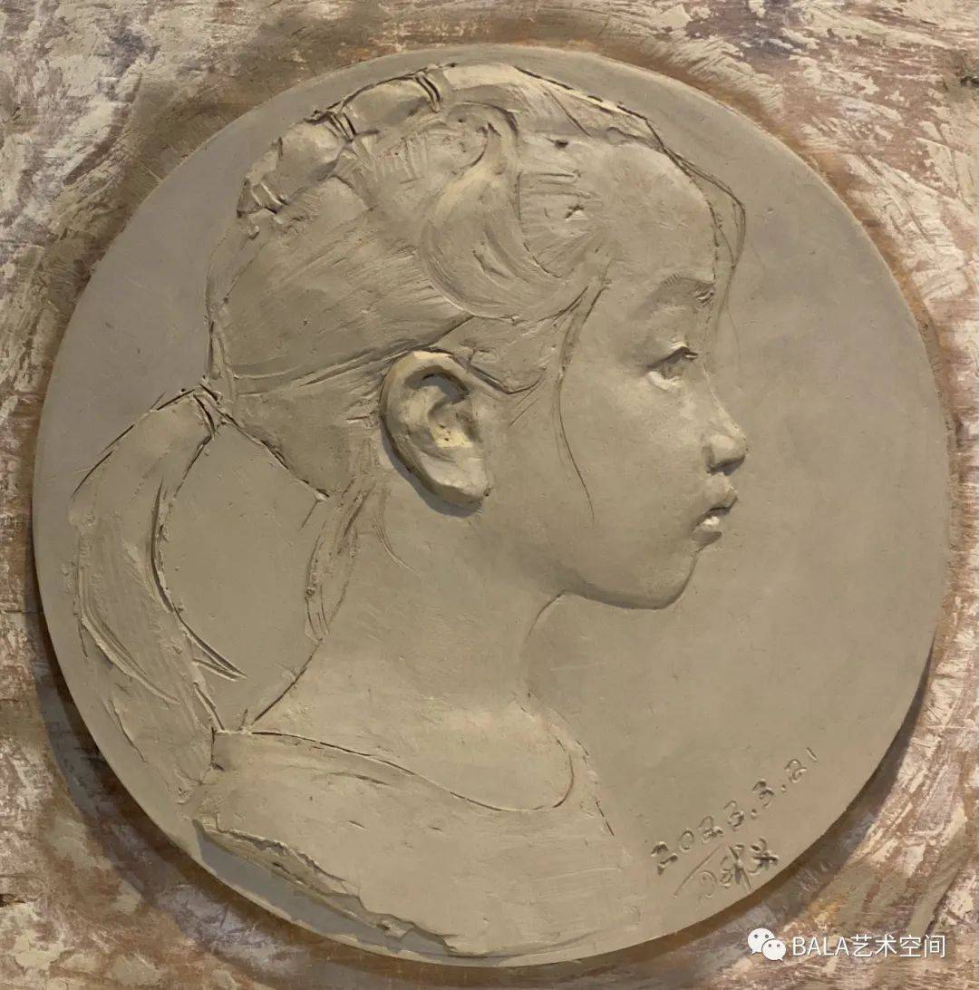 知名艺术家,教育家,也是小燕画院的创始人吴小燕小燕画院创始人毕业于