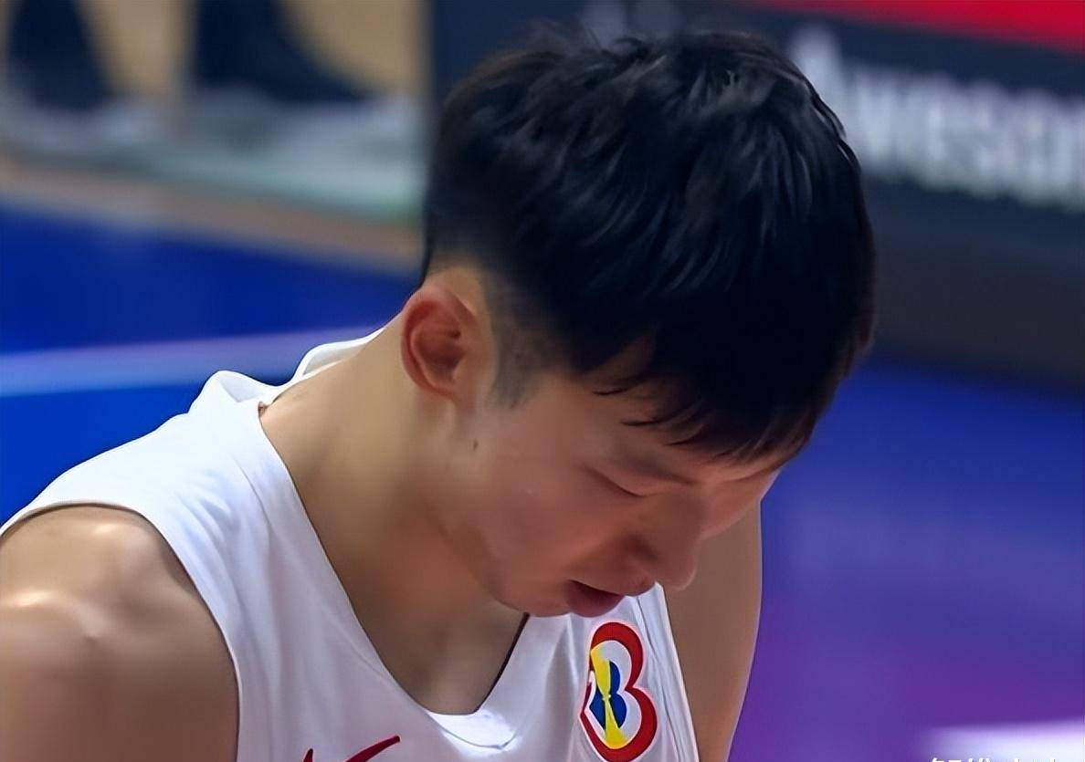 我们男篮表现不错,赵睿李凯尔给力,胡明轩回暖_琼斯_苏丹_三分球