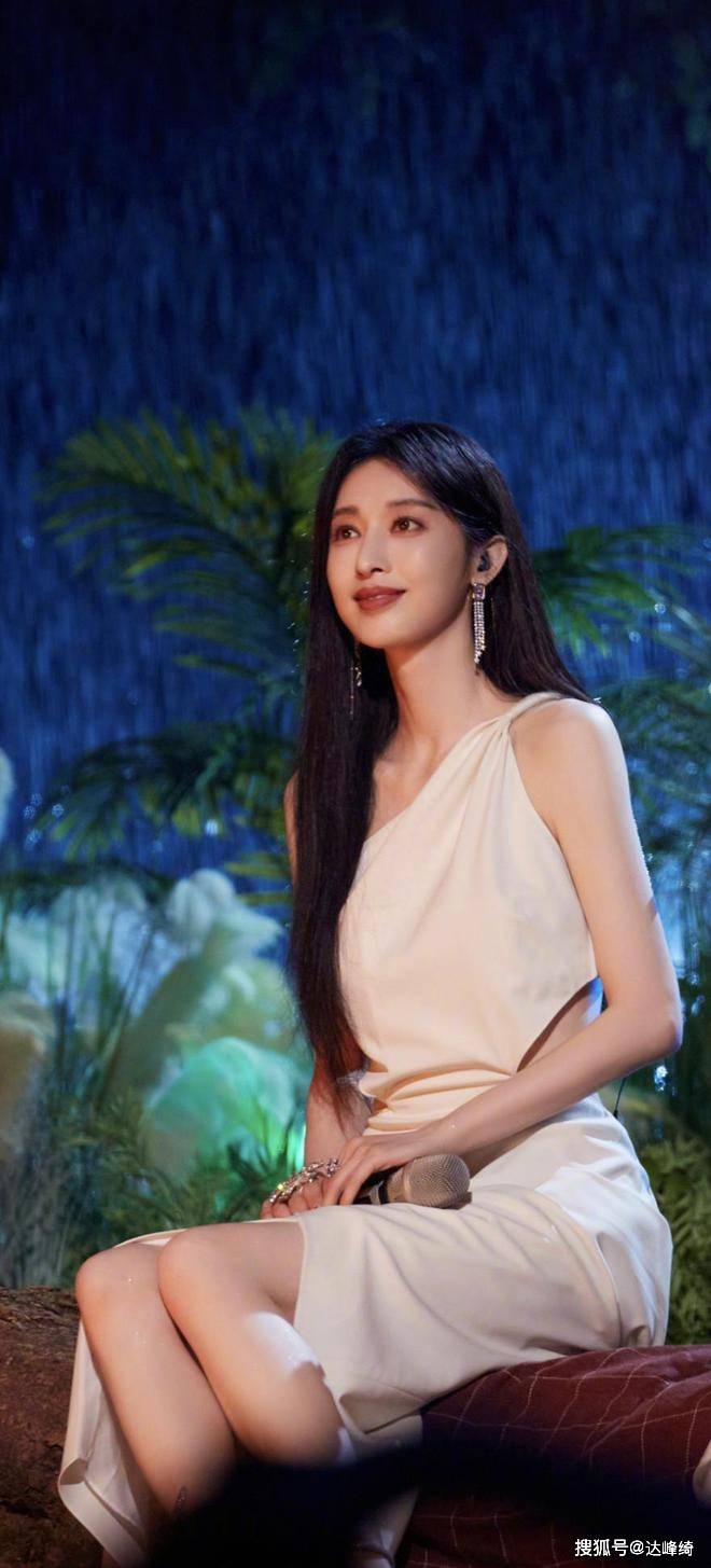 张俪,一个优秀的女演员,她卓越的演技征服了无数观众_演艺圈_代表作品