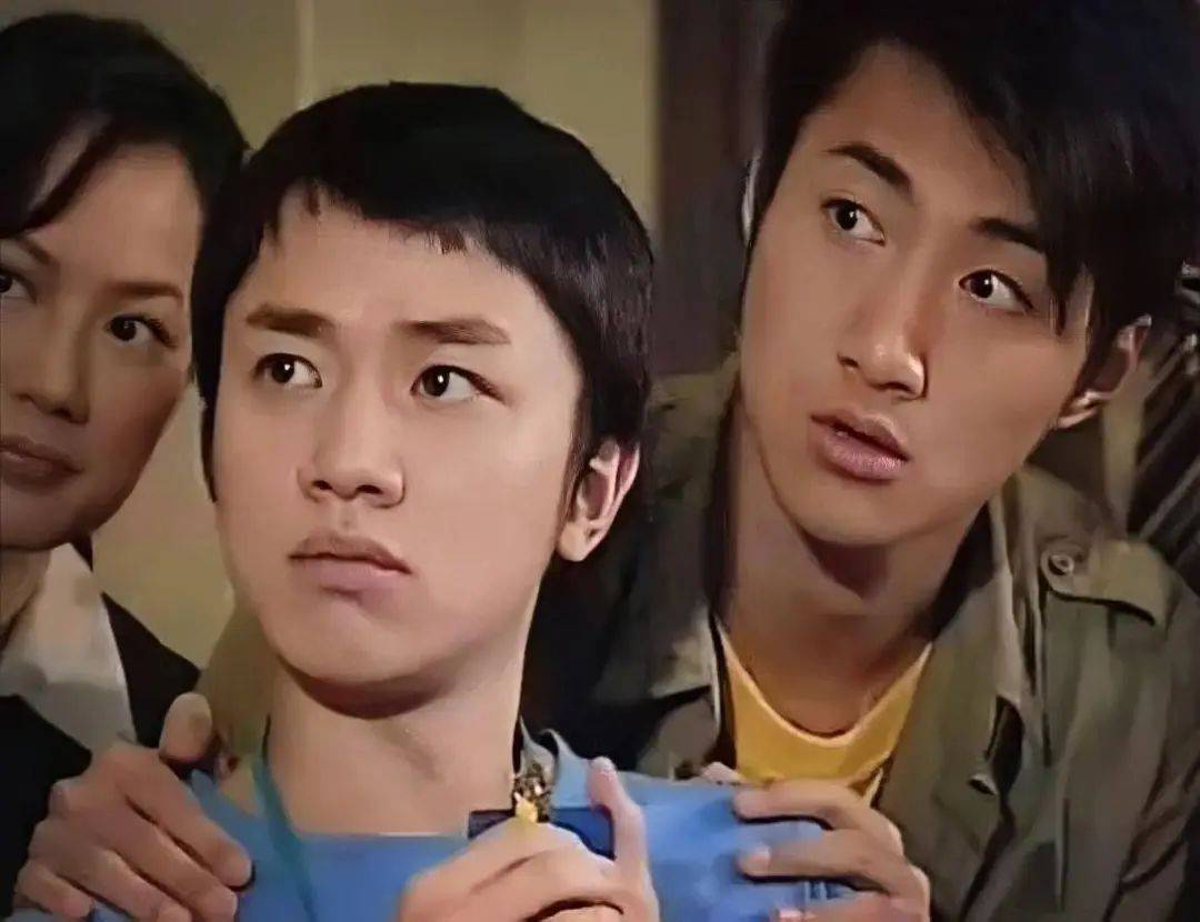 陈自瑶前男友广州摆摊卖鸡爪,成本约19.