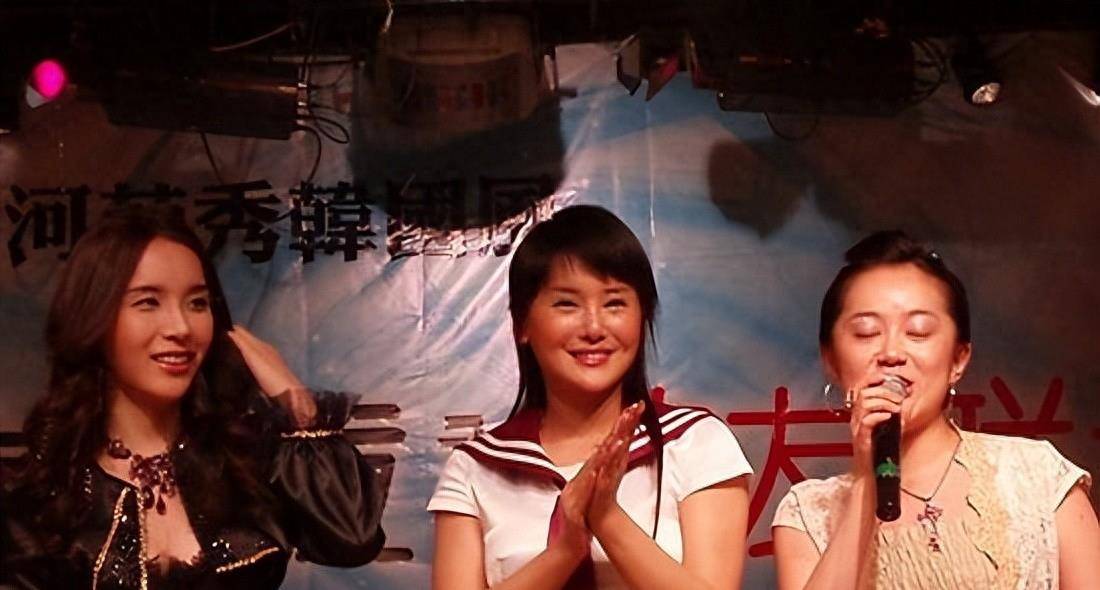 杨欣:纯天然长相与身材,拒绝娱乐圈"规则",最终消失在圈内_冯小刚