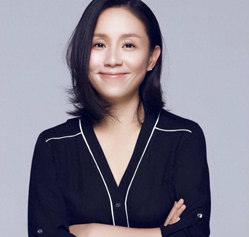 李维嘉与"内娱女大佬"龙丹妮不为人知的故事,相恋多年遗憾结尾_和龙