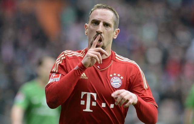 里贝里担心穆西亚拉面临发育问题,布赖特纳对待内马尔欠尊重_球员