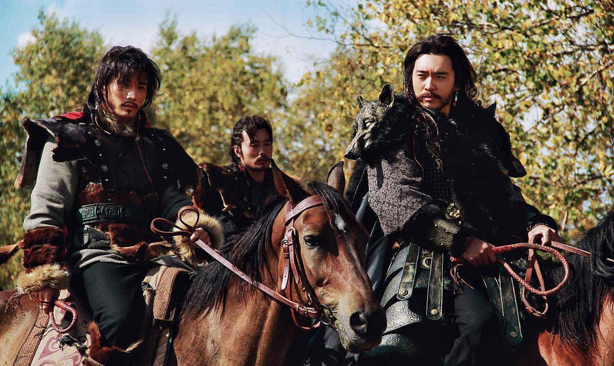 哲别和速不台认为决战时机已经成熟,于是经过一番精心选择,把主战场定