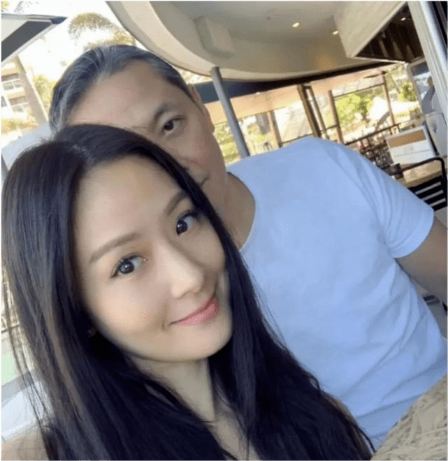 "叛逆名媛"孙芸芸,13岁倒追老公,一夜创下13亿,至今仍是传奇_廖镇汉