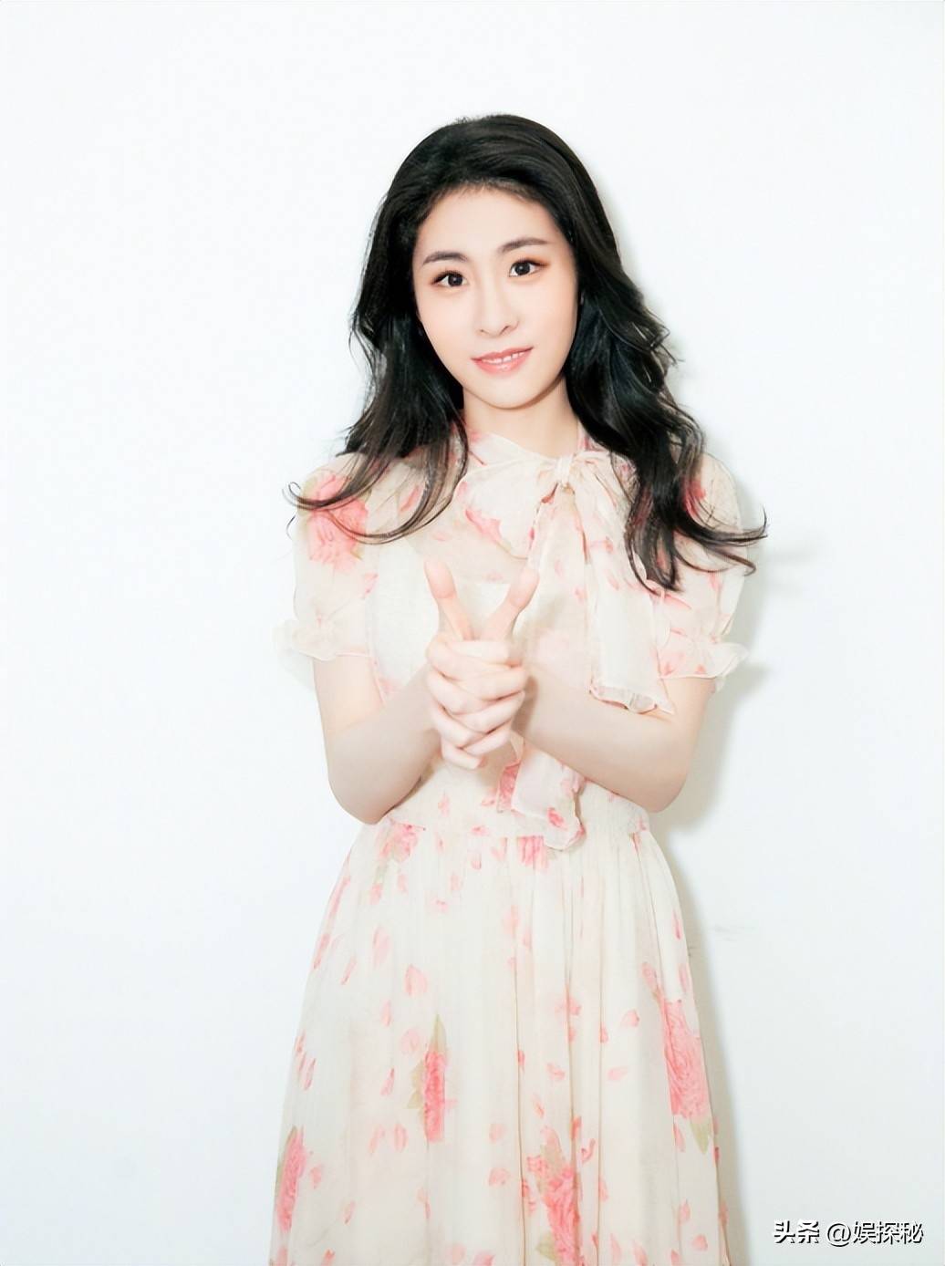 因为两人在《唱游天下》深入了解后,就经常共同出镜各种活动节目.