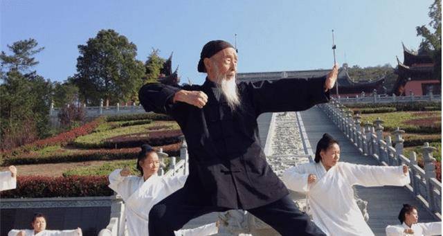 "陆地神仙"张至顺:隐居终南山长达70年,104岁羽化登仙_国家_军官_中国