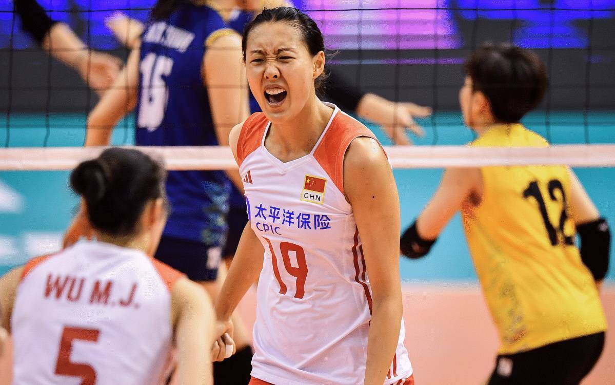 8次拦网太猛!体育23岁mvp轰15分进决赛,1米98副攻接班颜妮?