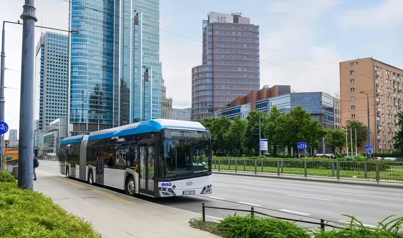 德国科隆部署更多氢动力公交为了实现碳中和目标,现代汽车计划开发一