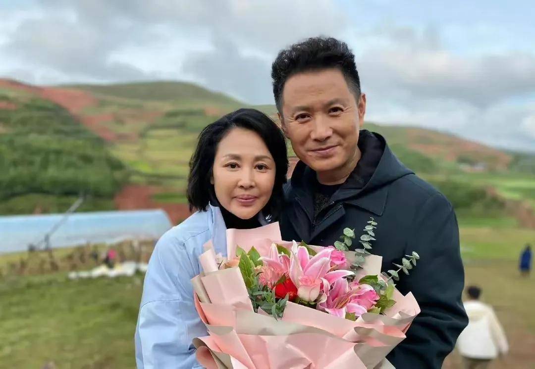 著名演员郭广平:娶小妻子,40岁做父亲,16份报纸背后的愧疚_常小川