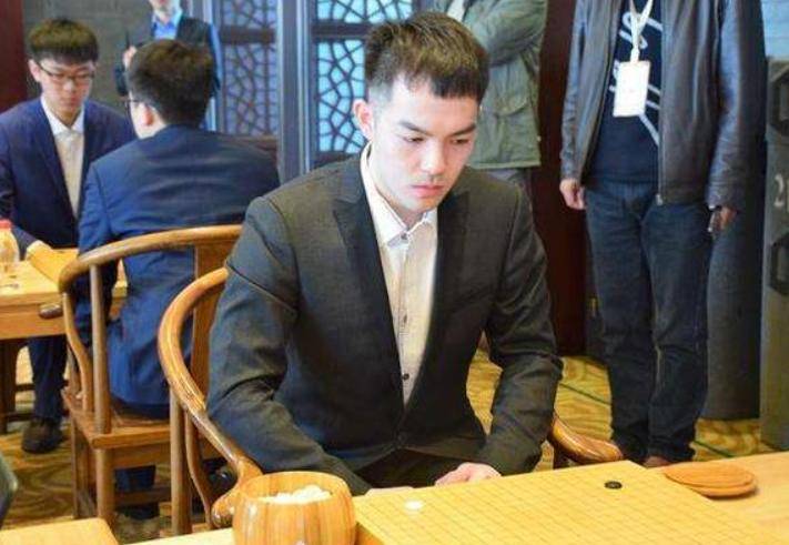 李軒豪九段，漂亮的屠龍戰，將韓老牌世冠淘汰32強！