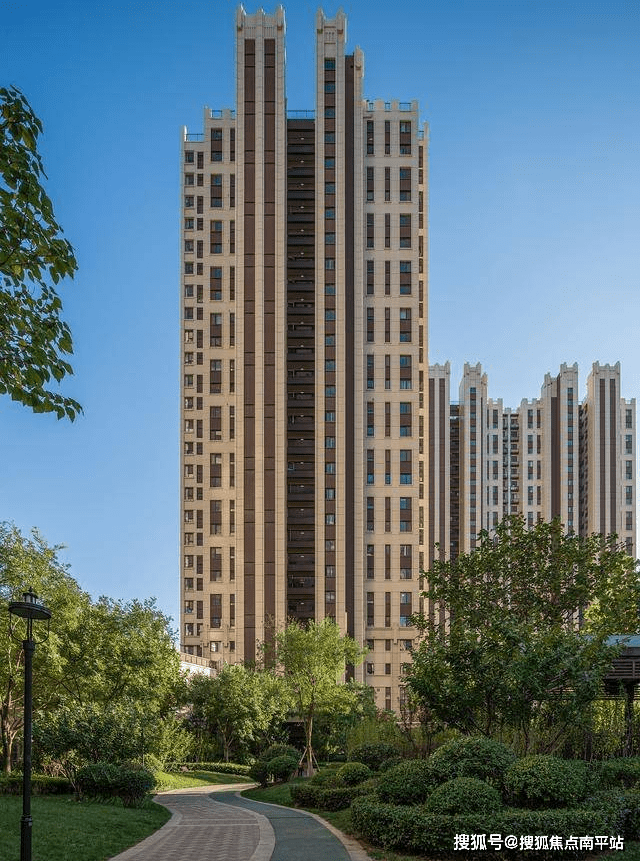 南昌-滨江上品售楼处电话!附图文简介!预约热线!24小时热线电话 !