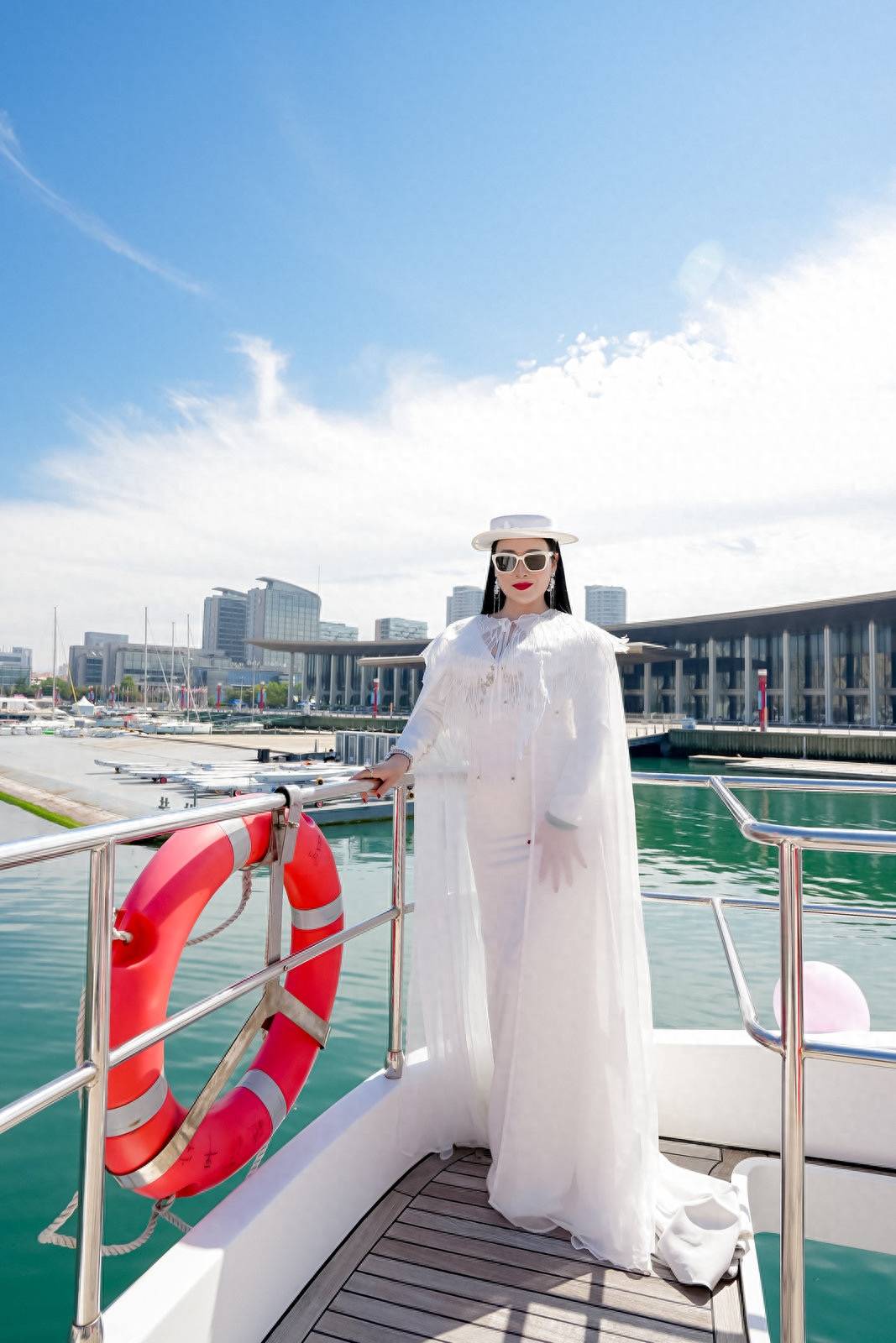 第七届世界女神大赛游艇海上秀暨青岛赛区启动仪式圆满举行_奥帆中心