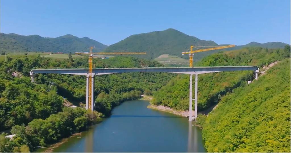 国道丹阿公路错草至三道沟将在年底通车_施工_项目_建设