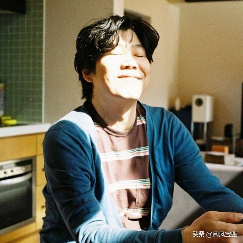 不会攒钱没问题,李孝利带飞老公,济州岛吹海风首尔买三千万房_李尚顺