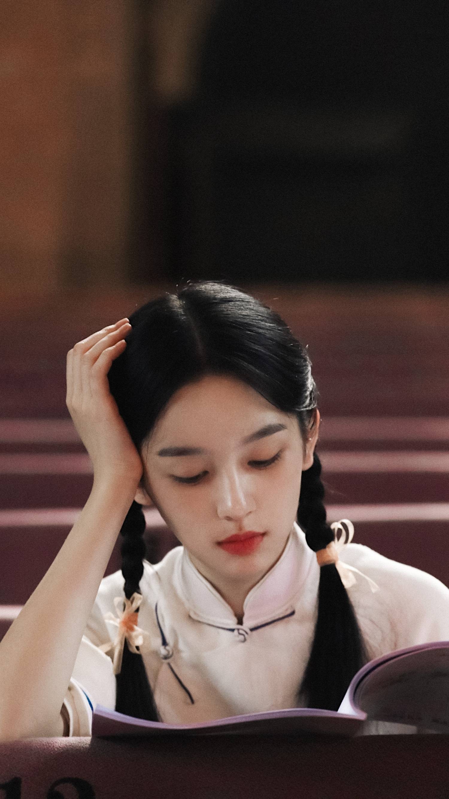 周也在《我们的西南联大》太惊艳,这才是民国风的正确打开方式_林华珺