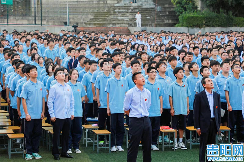 贵阳招生农兴中学标准是什么_贵阳兴农中学招生标准_贵阳招生农兴中学标准分数