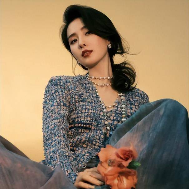 "入戏太深"刘诗诗:结婚后不被婆婆待见,被张歆艺当众"下跪"_吴奇隆