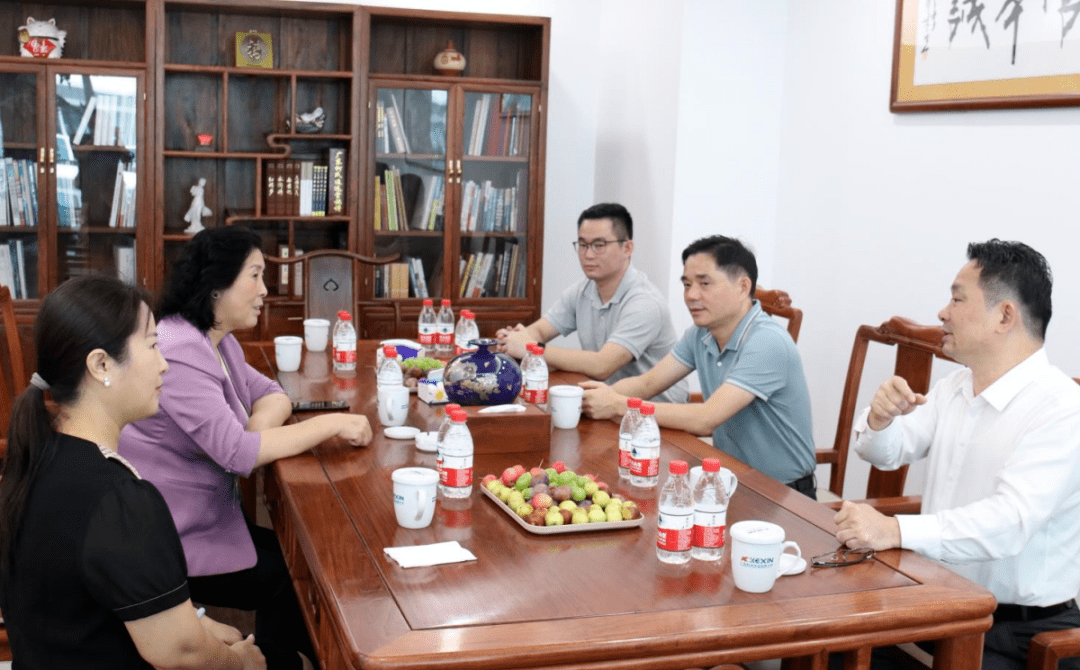 商会秘书处走访副会长单位广东科信实业有限公司_企业_徐慧英_服务