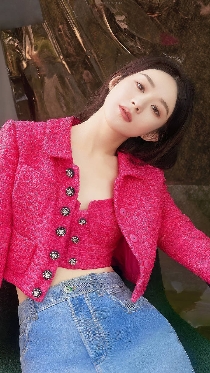 当红女星赵丽颖:女人要靠自己,离婚最对不起儿子_生活_表演_母亲