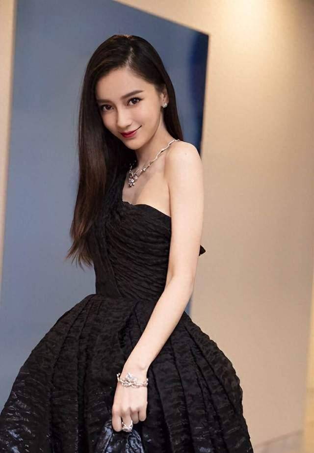 与杨颖同期出道!