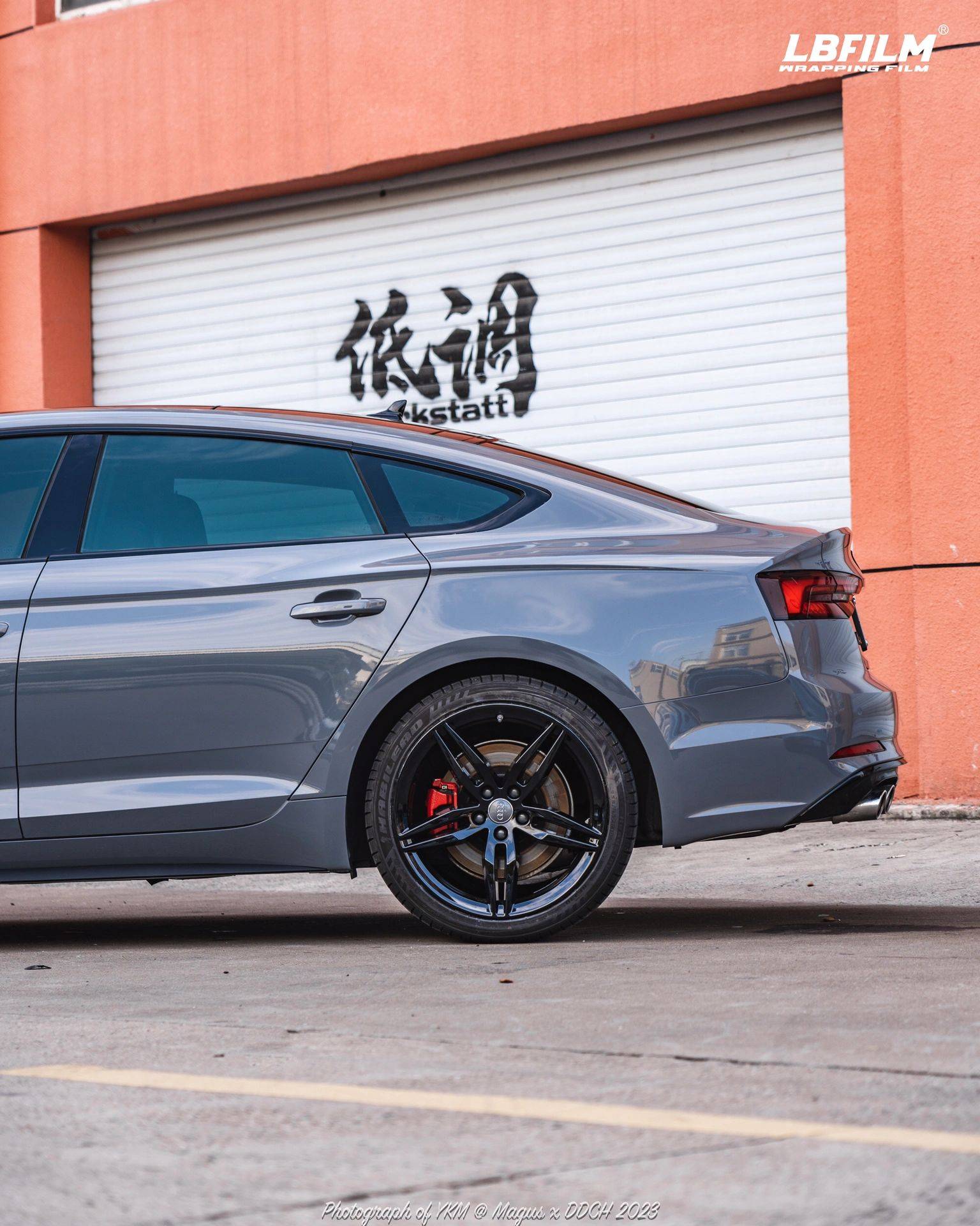 奥迪lb改色膜高亮纳多灰,有质感却不失高级感_灰色_经典_车型