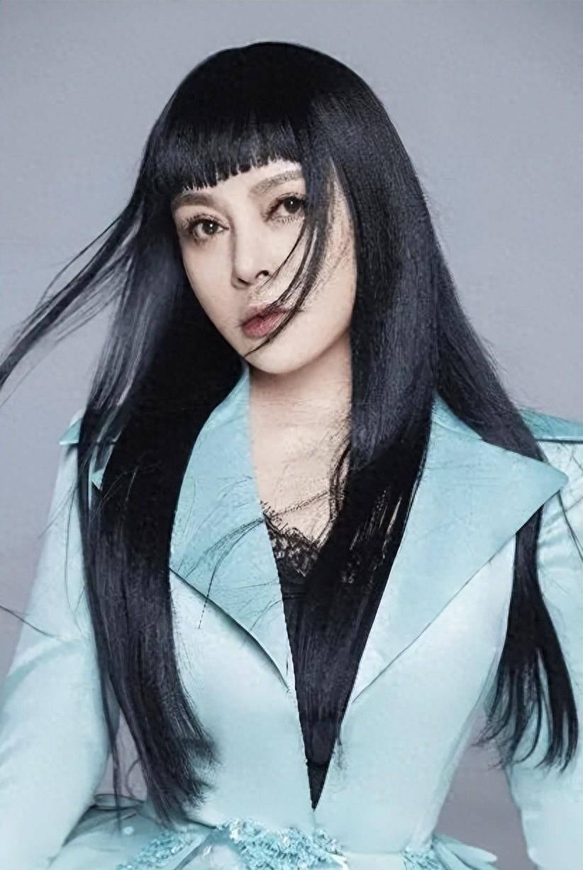 60岁歌手千百惠:曾从何静手里抢走男子,分手后儿子是她最大依靠