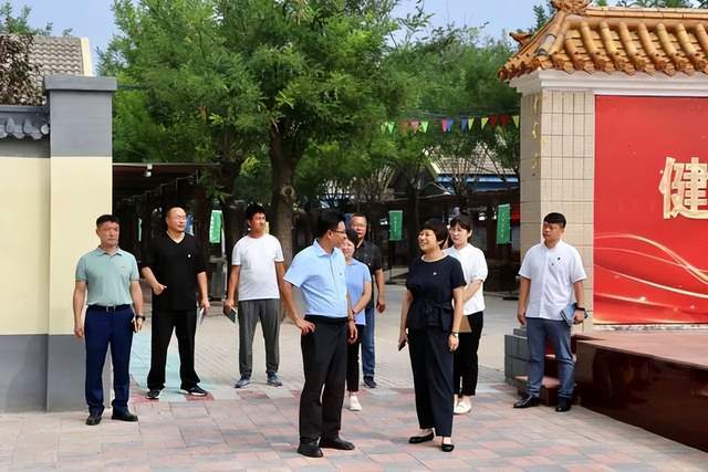 大兴区庞各庄镇领导莅临定福庄中学慰问指导_发展_马兵_北京市