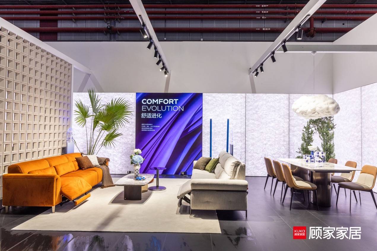 功能展厅之外,顾家家居还在家博会现场布置了睡眠馆,一体化整家馆等多