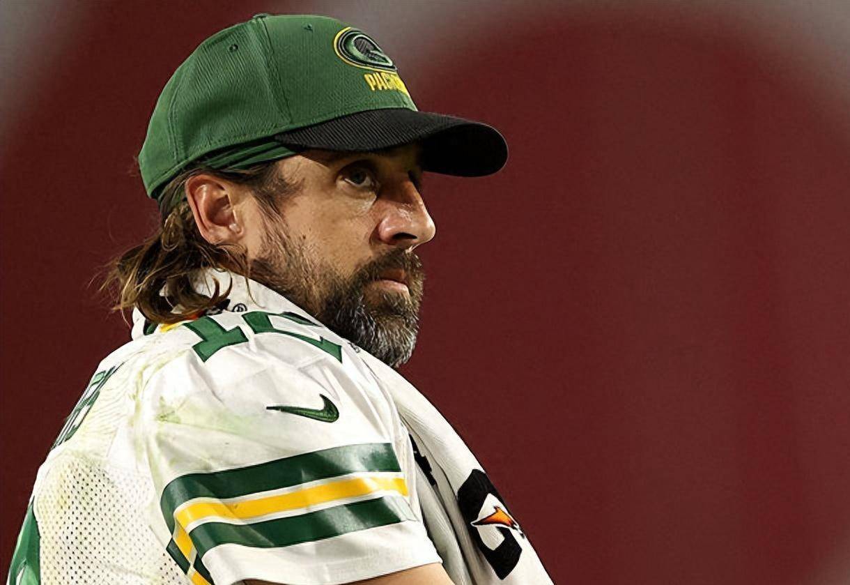 nfl四届mvp得主阿隆-罗杰斯跟腱断裂,职业生涯或终结!