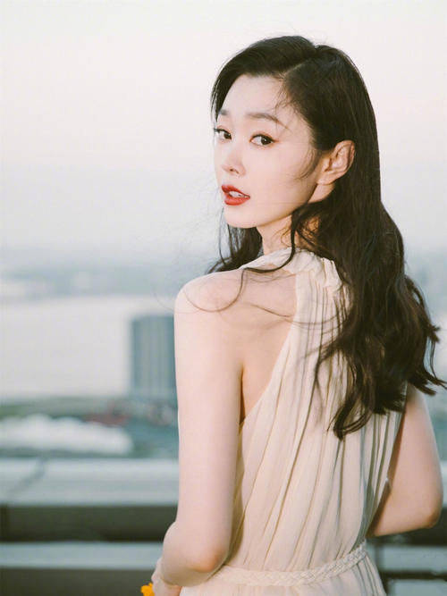 以前没有对宋轶有多大的了解,但是这一次却震撼了我的双眼,在这个创业