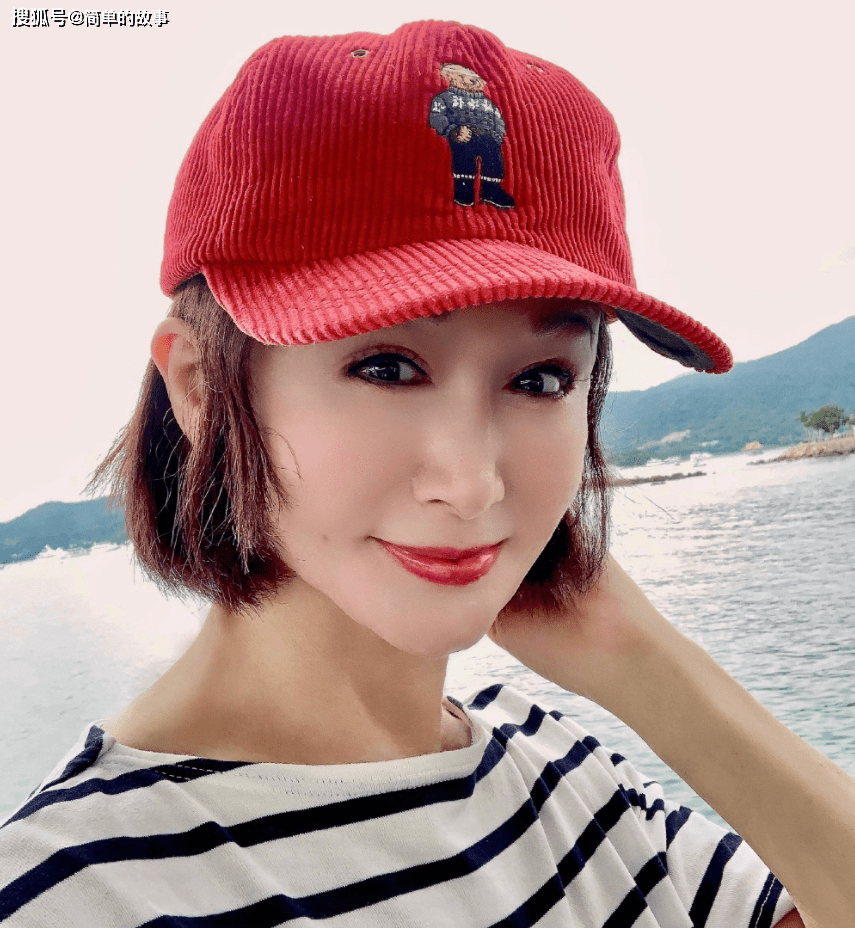 36岁凭“一代女皇”爆红的她近况曝光：74岁无儿无女，曾风情万种_搜狐网